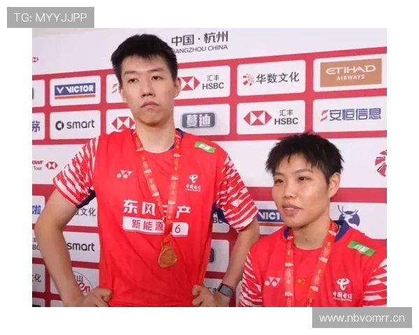 冯彦哲又换了个豪车，真以为他收比赛奖金好几百万？