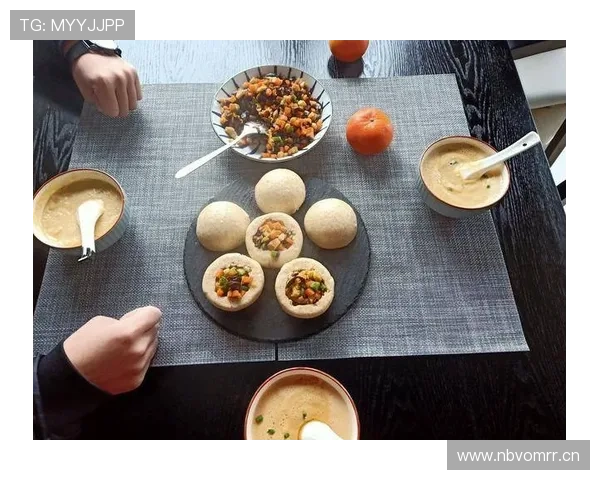 李诗沣又换大牌？朋友圈早餐看着比我月薪还壕